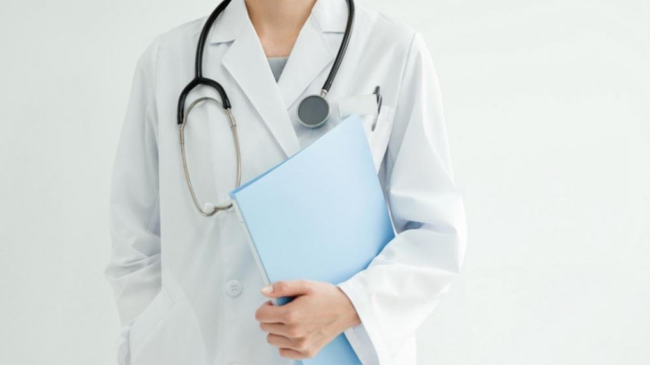 health_femaledrs