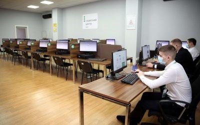 7656757575и5им5