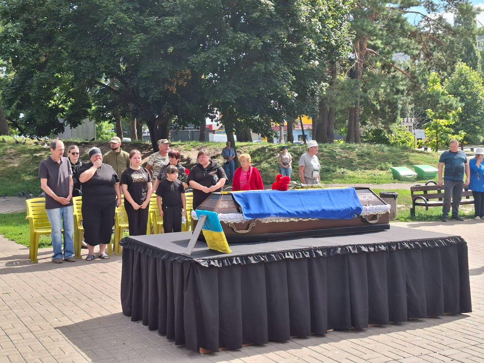 СВІТЛА ПАМ’ЯТЬ ЗАХИСНИКУ УКРАЇНИ!